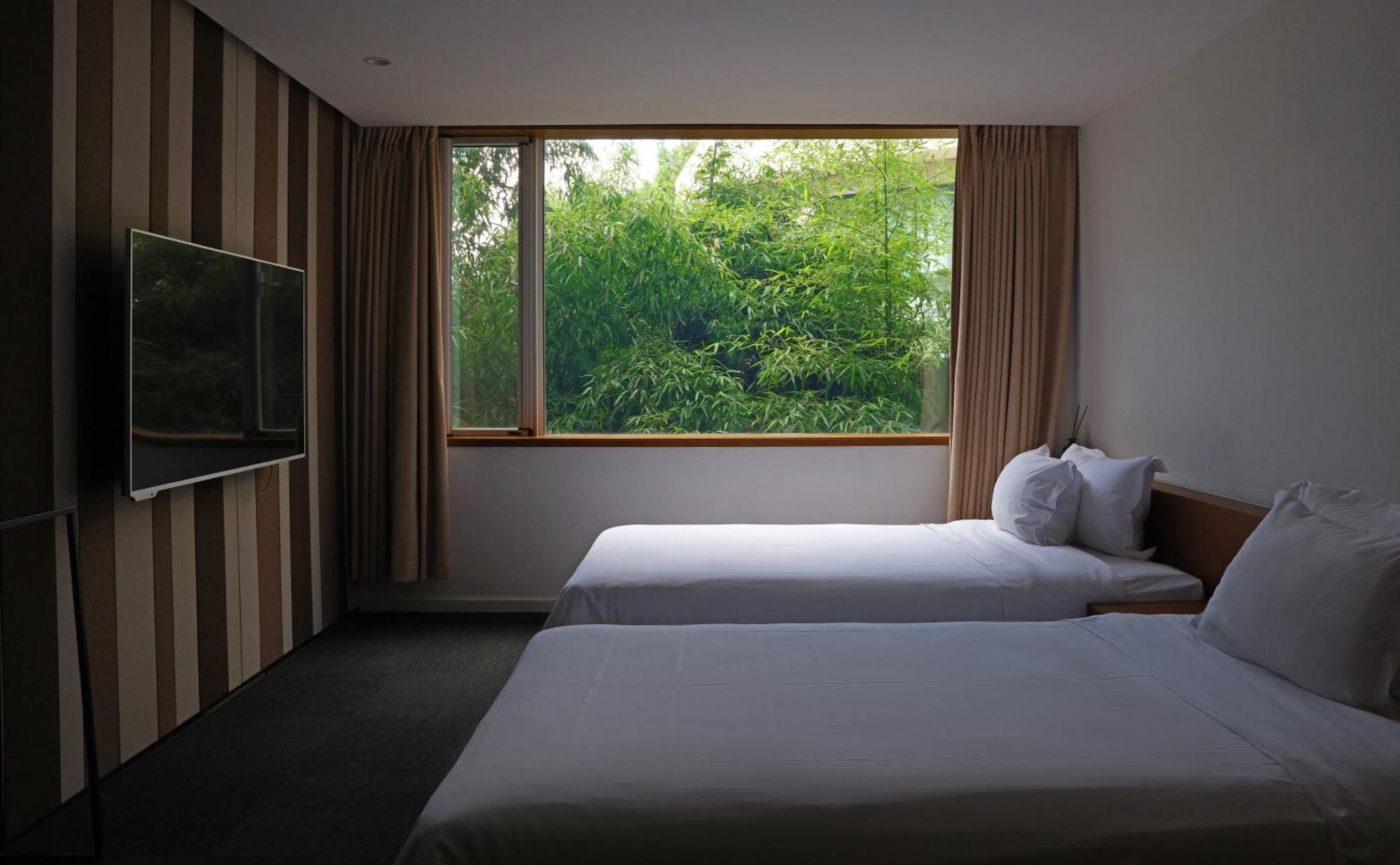 Aventree Hotel Hangzhou Exterior photo